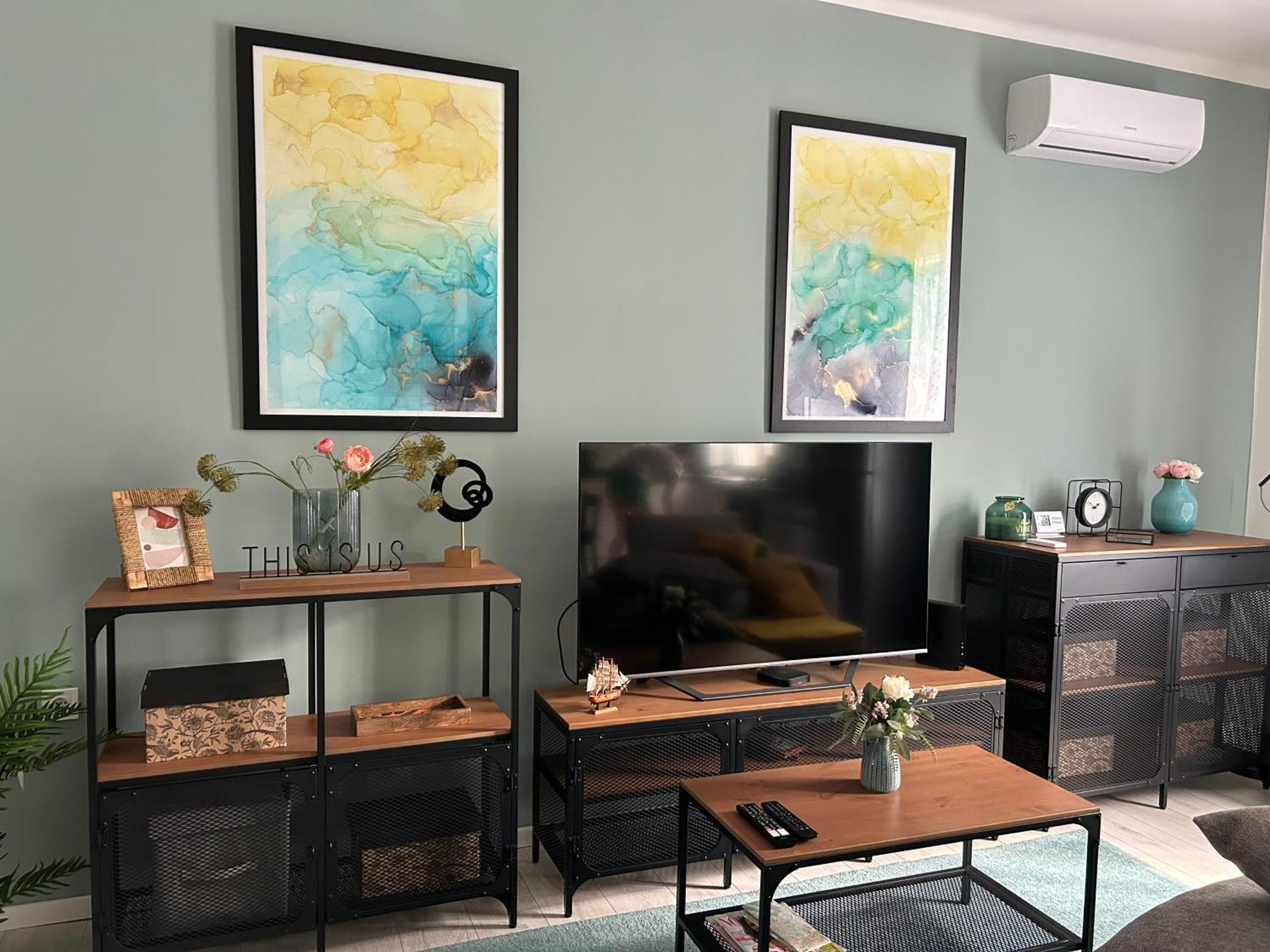 Sophie'S Urban Nest Apartment มิชโคลซ์ ภายนอก รูปภาพ